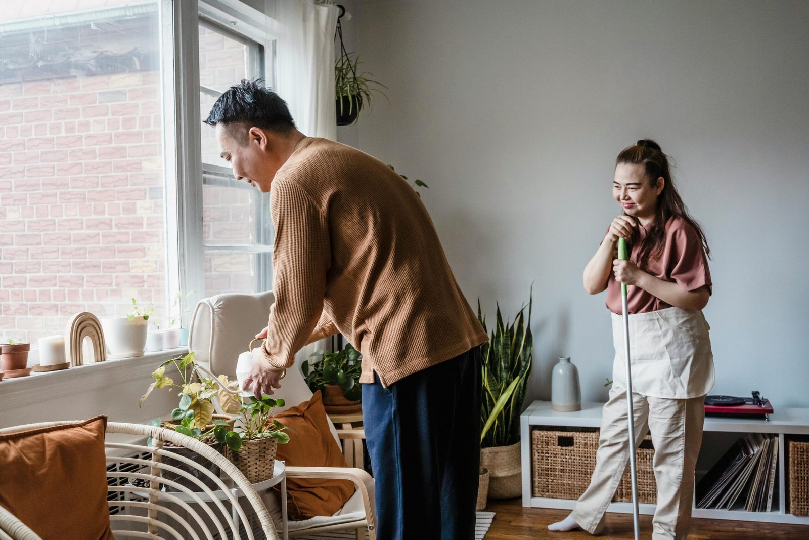 Getting Your Partner Involved in Household Chores Without Nagging